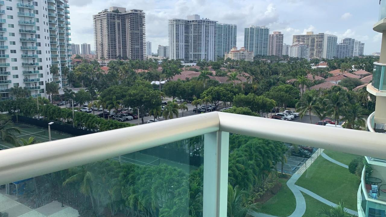 Sunny Isles Ocean Reserve 704 Apartment