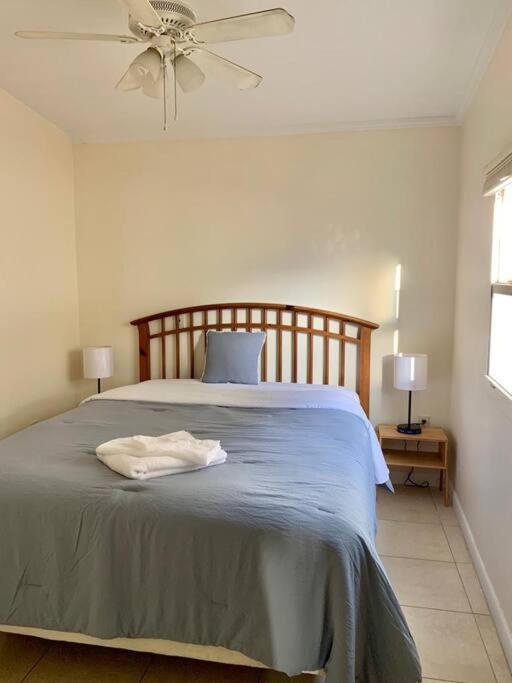 Cozy Private House Near Airport - Free Parking - 01 Holiday home *