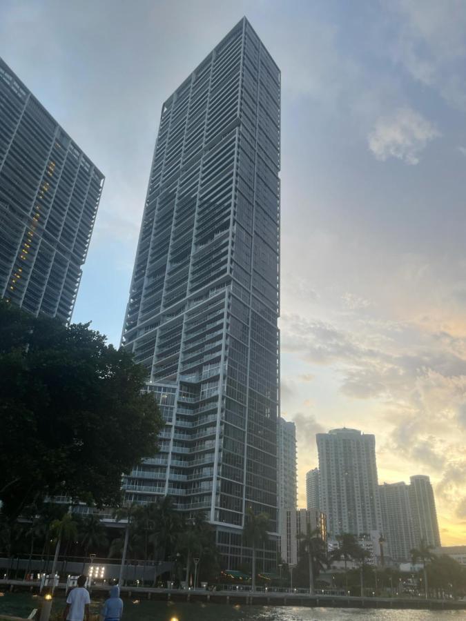 Iconbrickell Tower 3 W Residences *