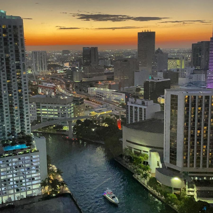 Iconbrickell Tower 3 W Residences * Miami