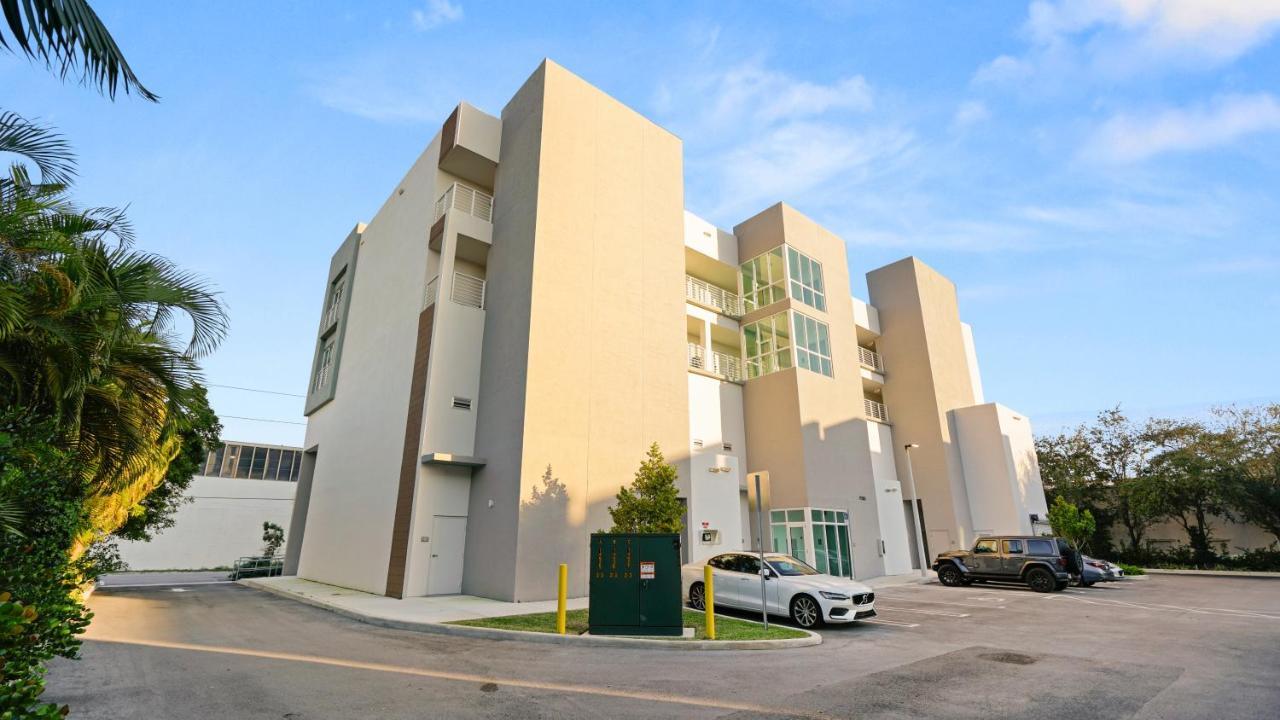 Lofts Of Aventura * Miami