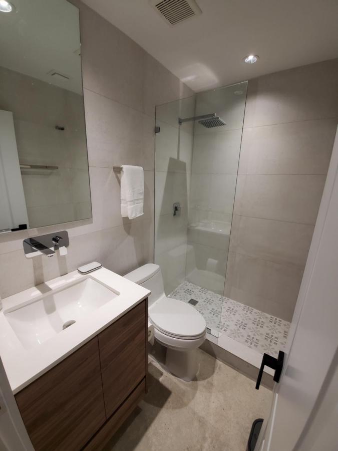 Design District By Midtown, Wynwood, Brickell, 10 Min To The Beach, Free Parking * Miami