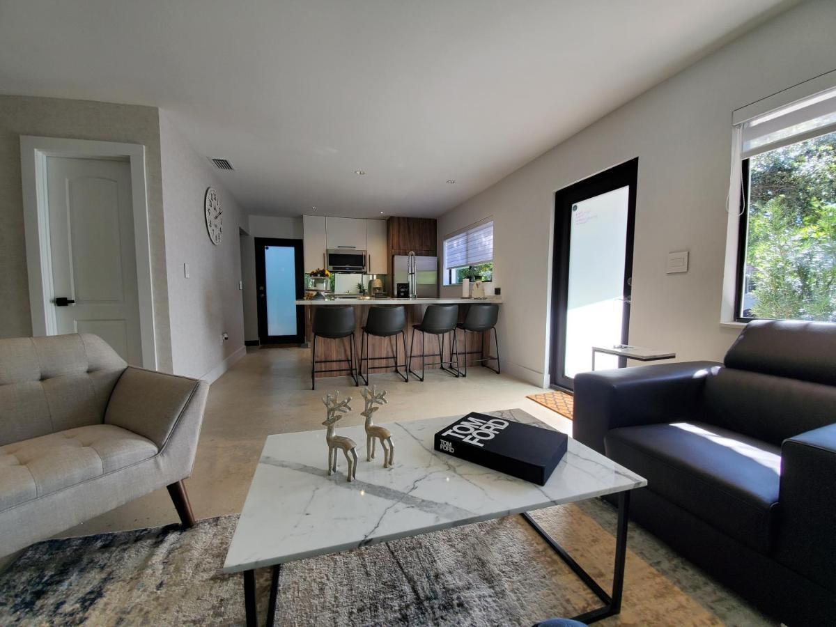 Design District By Midtown, Wynwood, Brickell, 10 Min To The Beach, Free Parking * Miami
