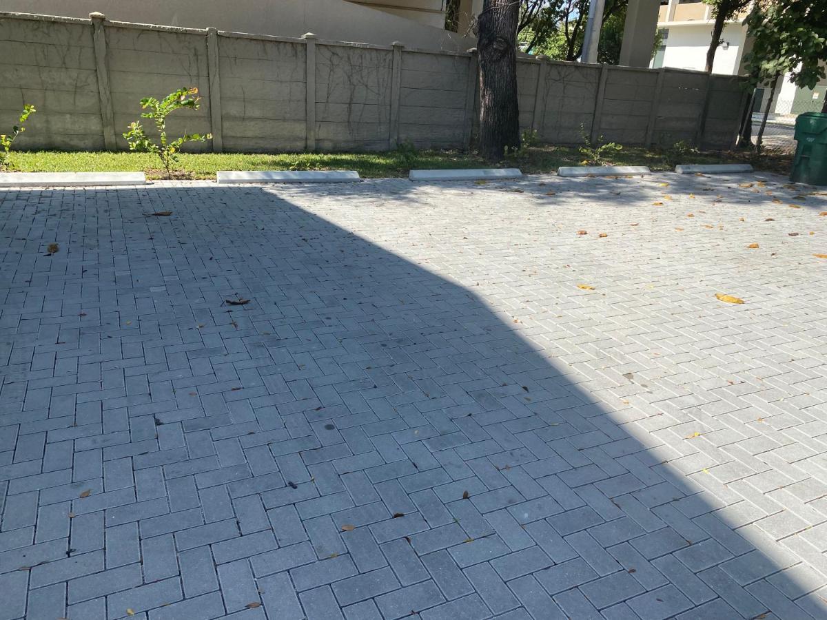 New Modern Cozy Apt Mins Away From South Beach And Wynwood Includes Free Parking