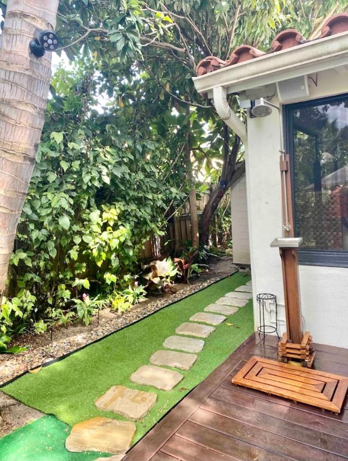 Holiday home Seaside Haven: Gated 2-bedroom With Den And Parking *
