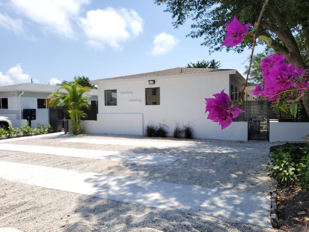 Casa Cuba In Little Havana, Brickell, Calle 8 And 10 Minutes To The Free Parking *