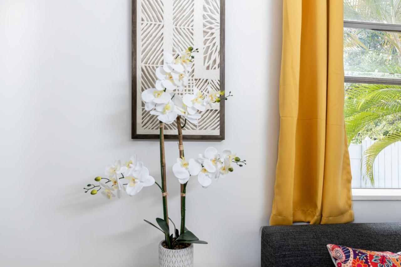 Holiday home Beautiful Casita With King Bed And Private Patio Close To Calle 8, Mia Airport, Coral Gables Miami