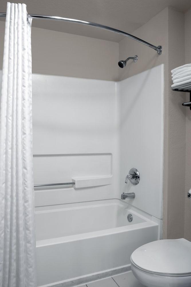 Spark By Hilton Doral Hotel Miami