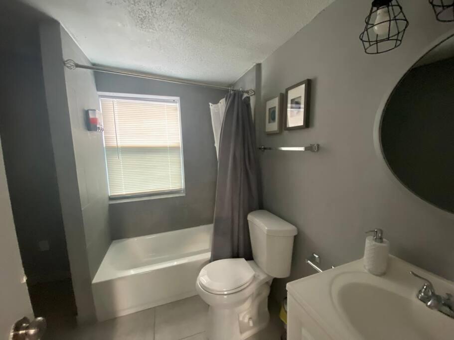 Modern Home, Great Location Miami-Wynwood Dwtn Mia