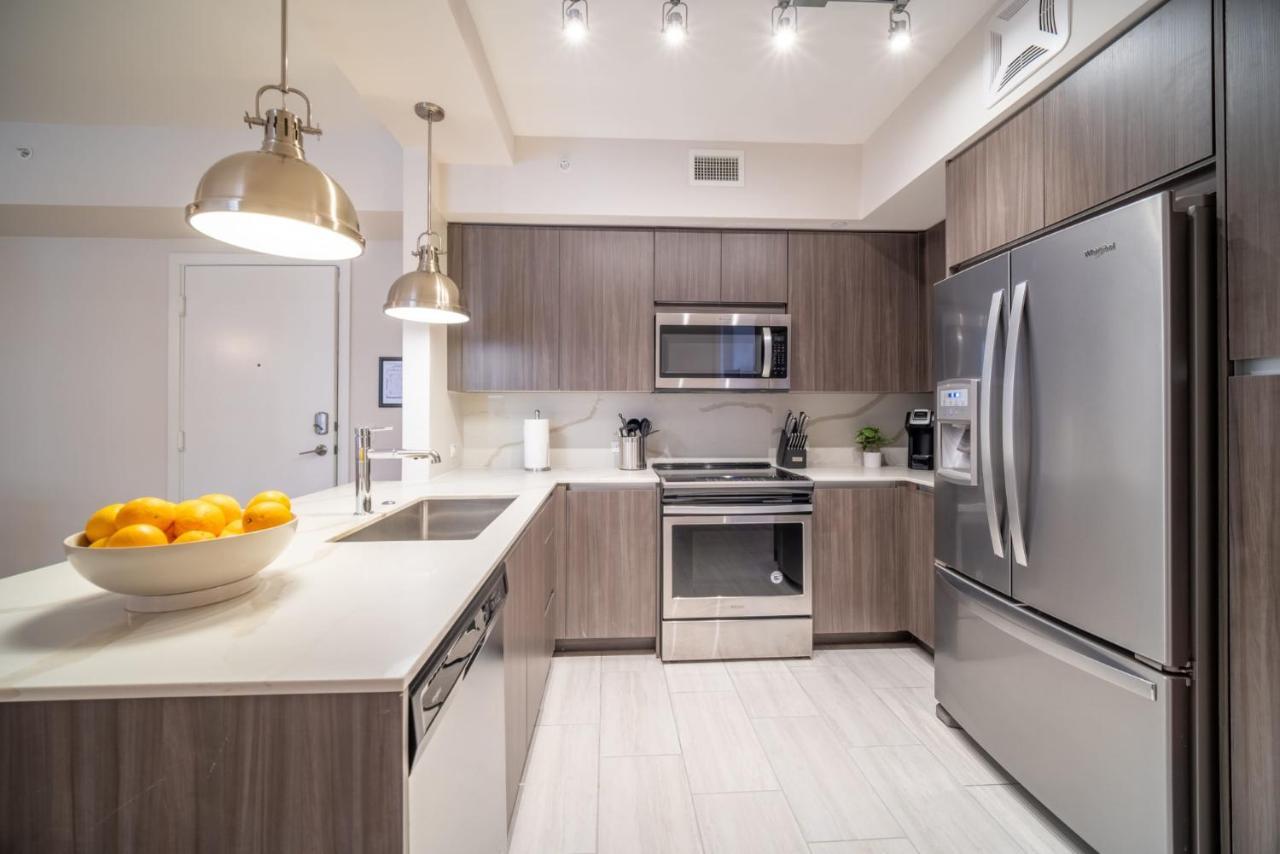 Tucker At Palmer Dadeland Apartment