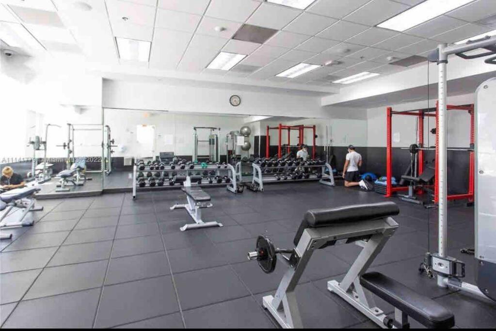 Apartamento High Floor Unit Located In Brickell - Free Parking Miami