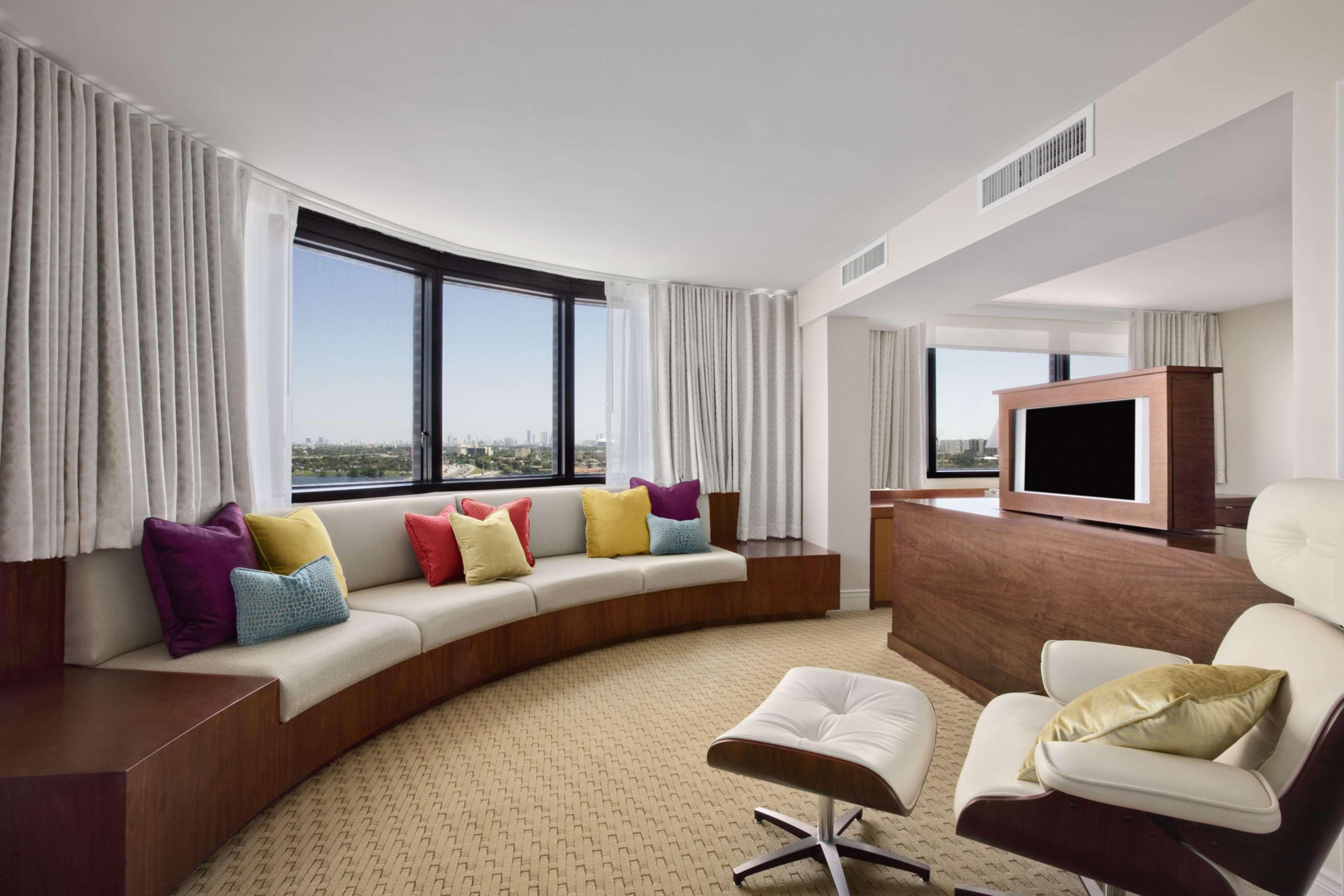Hilton Airport Blue Lagoon Hotel