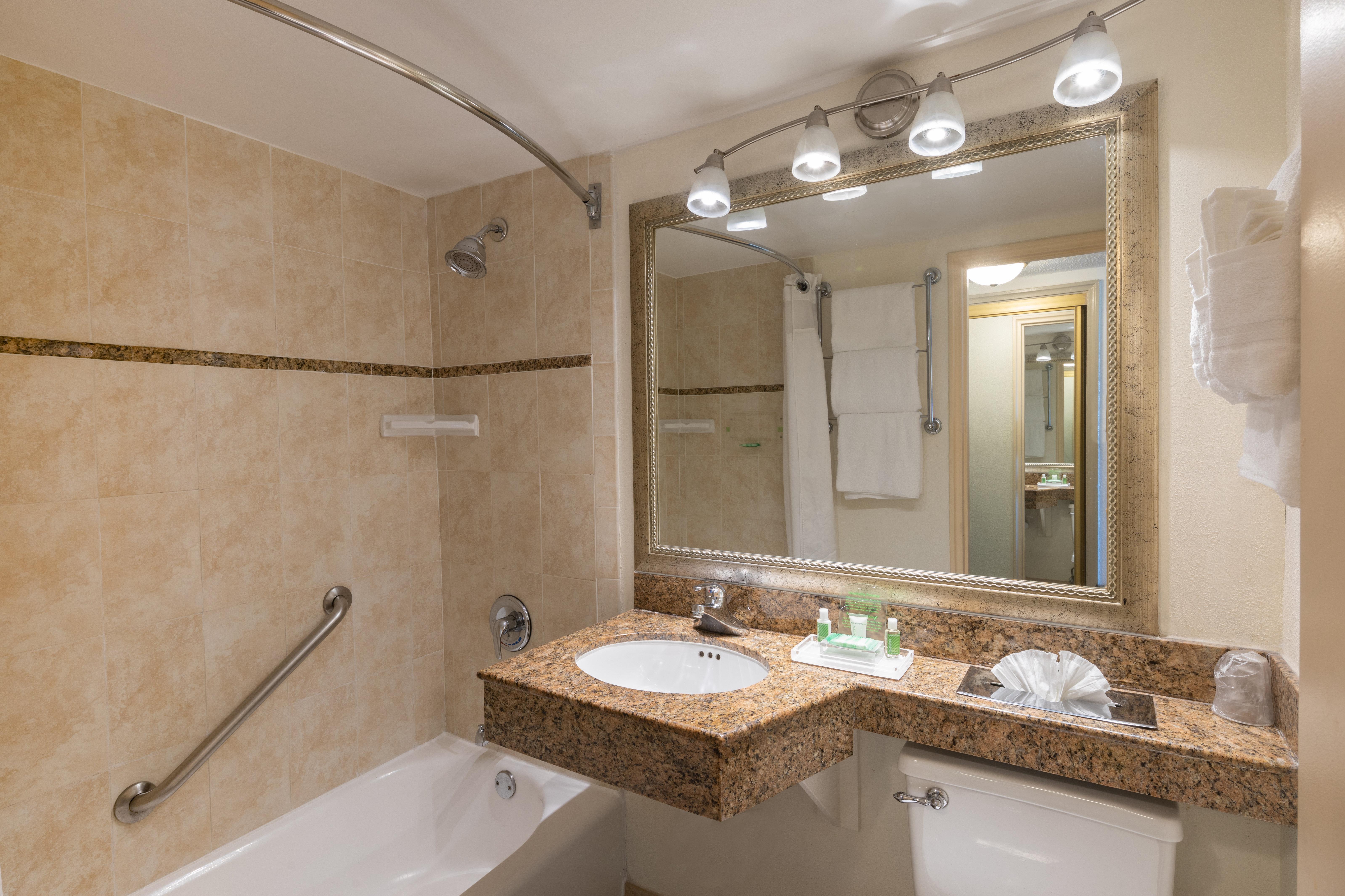 Hotel Port Of Miami-downtown By Ihg 3*