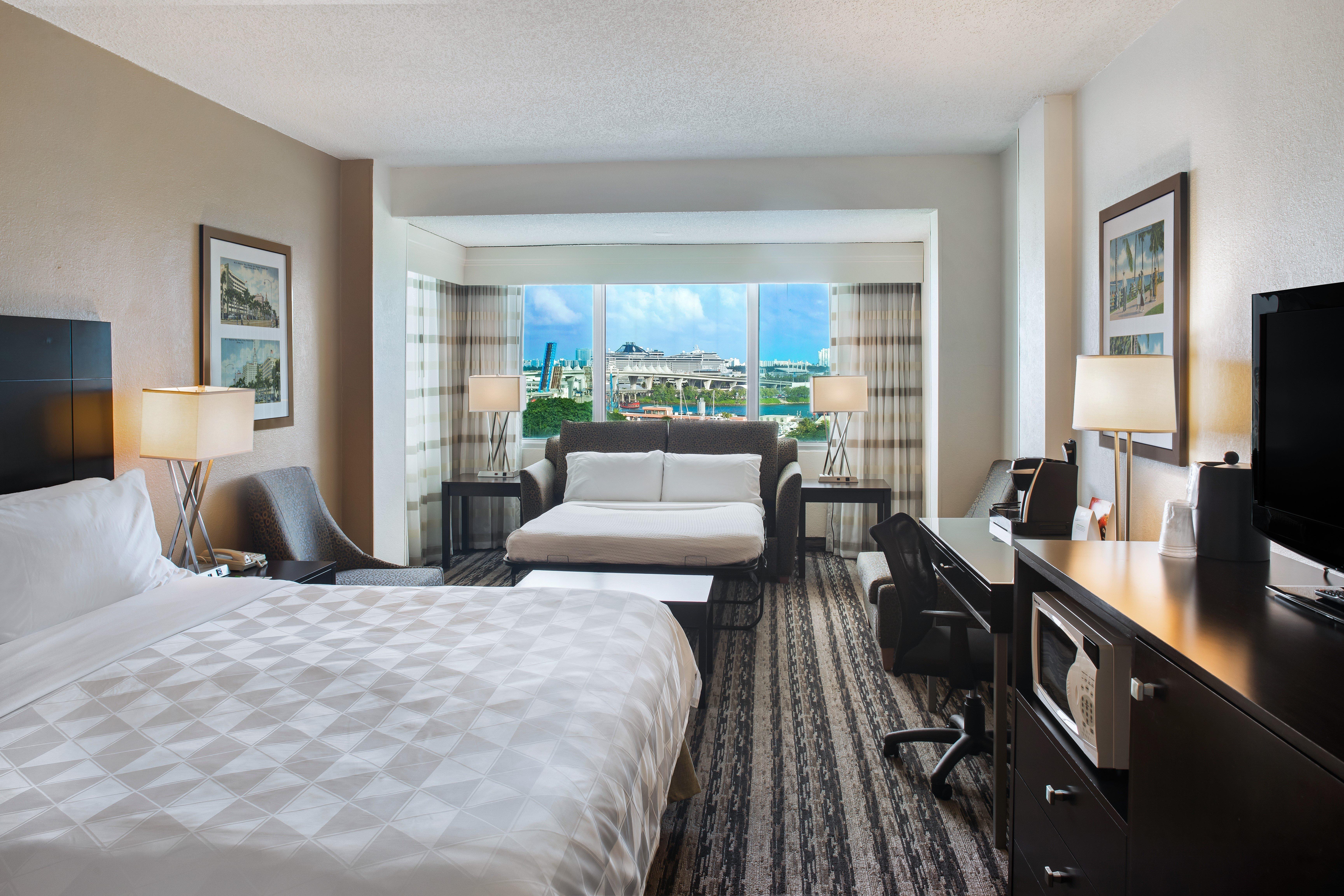 Hotel Port Of Miami-downtown By Ihg 3*