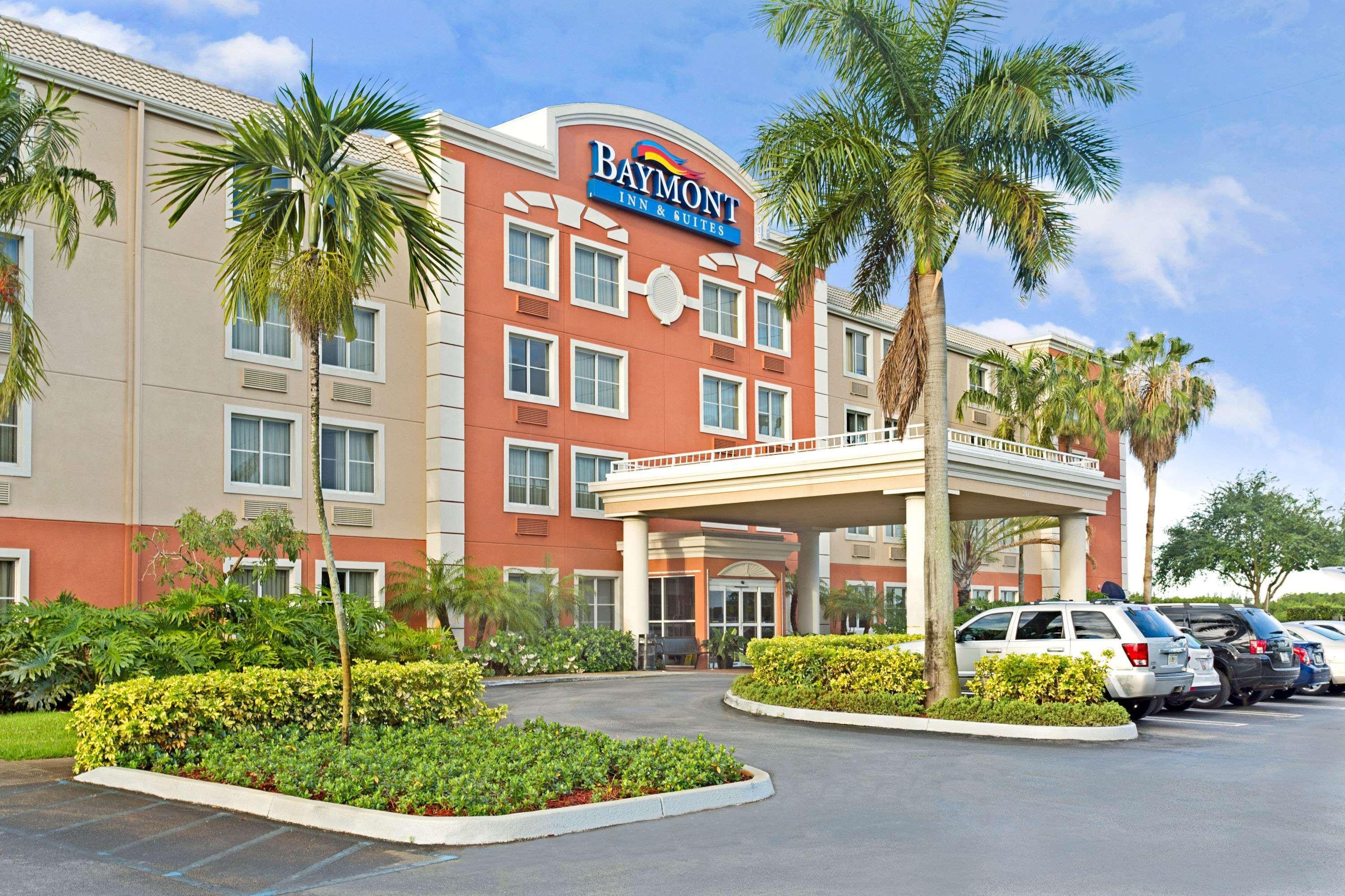 Spark By Hilton Doral 3*