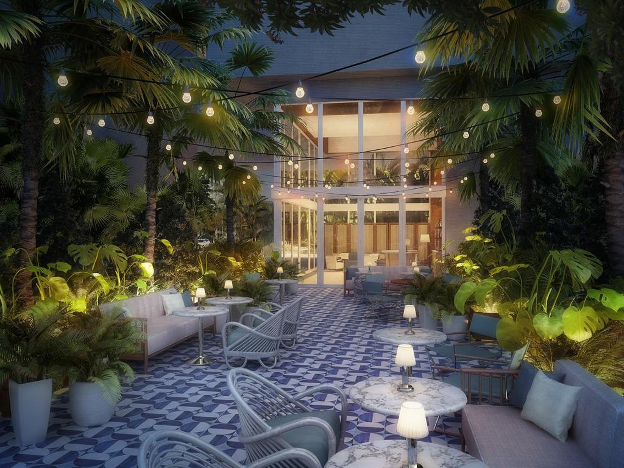 Mr. C - Coconut Grove Hotel 5*
