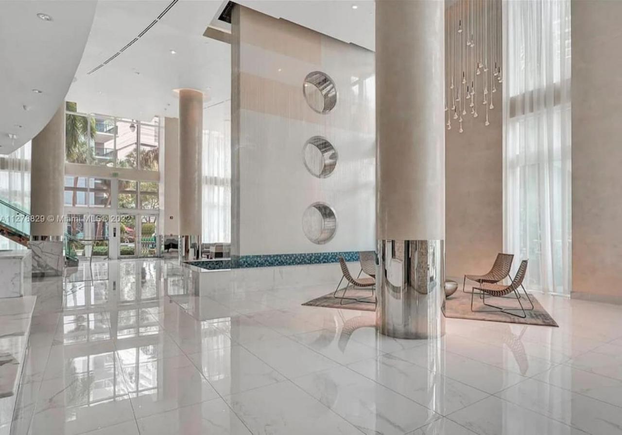 Modern 2 Story Loft 2br With Breathtaking Views