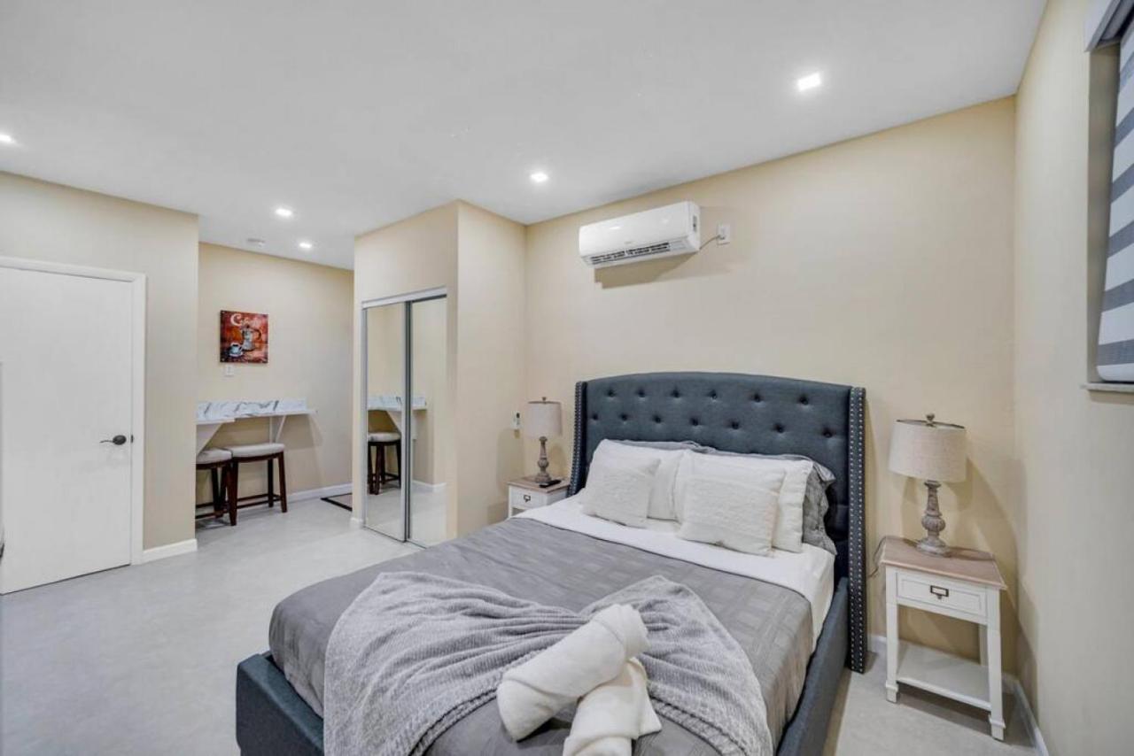Apartment Lovely Studio In The Heart Of With Free Parking Miami