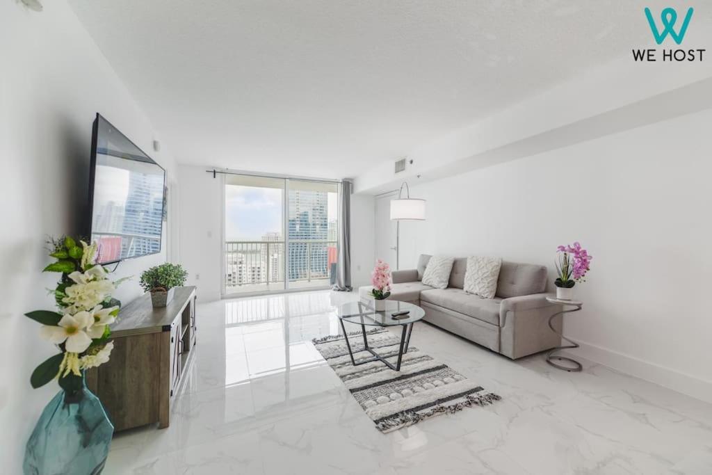 We Host- Awesome Penthouse Apt Brickell W-pool Apartamento Miami