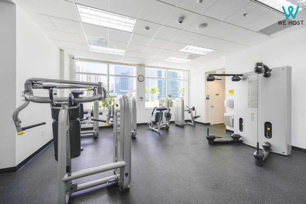 We Host- Awesome Penthouse Apt Brickell W-pool Miami