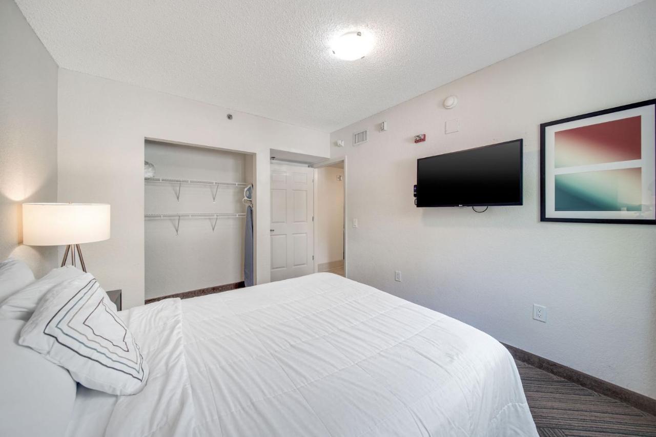 The Malone Aparthotel