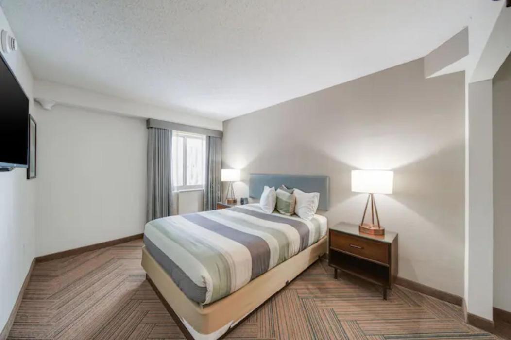 The Malone Aparthotel *