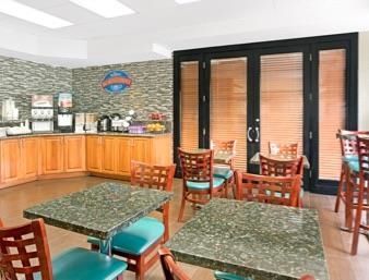 Spark By Hilton Doral Hotel