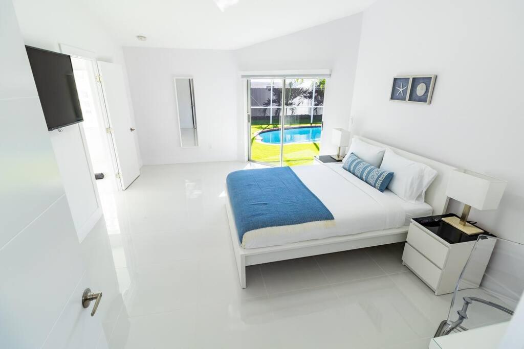 Loving Dream Vacation * Miami