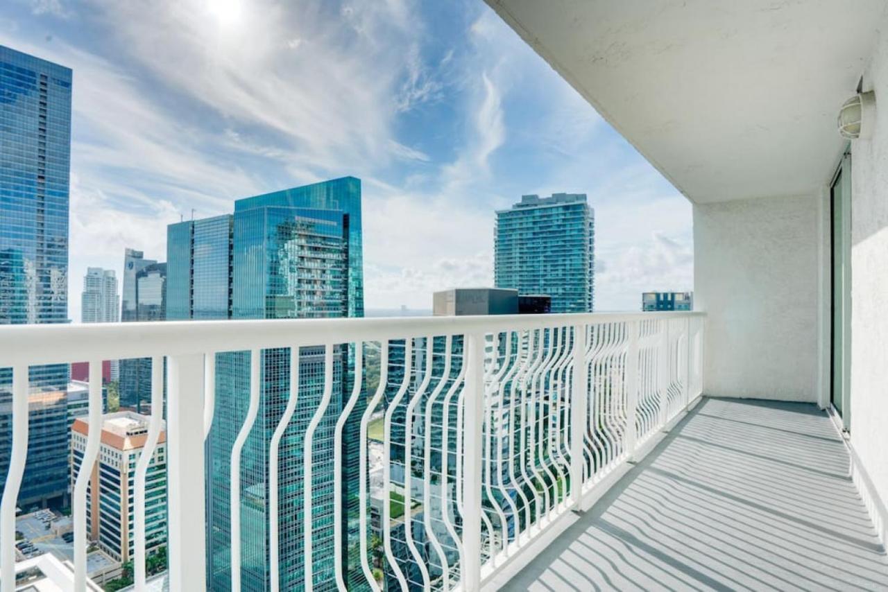 2br Penthouse With Unbeatable Water Views And Parking Holiday home Miami