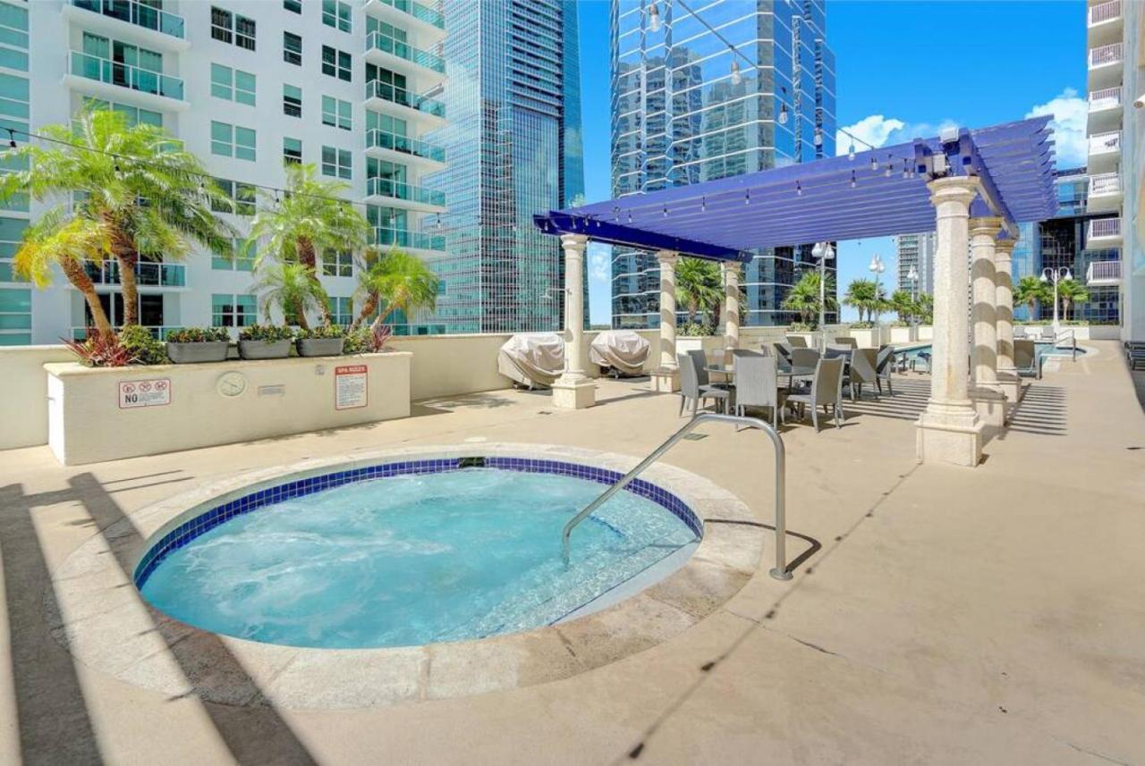 2br Penthouse With Unbeatable Water Views And Parking Holiday home