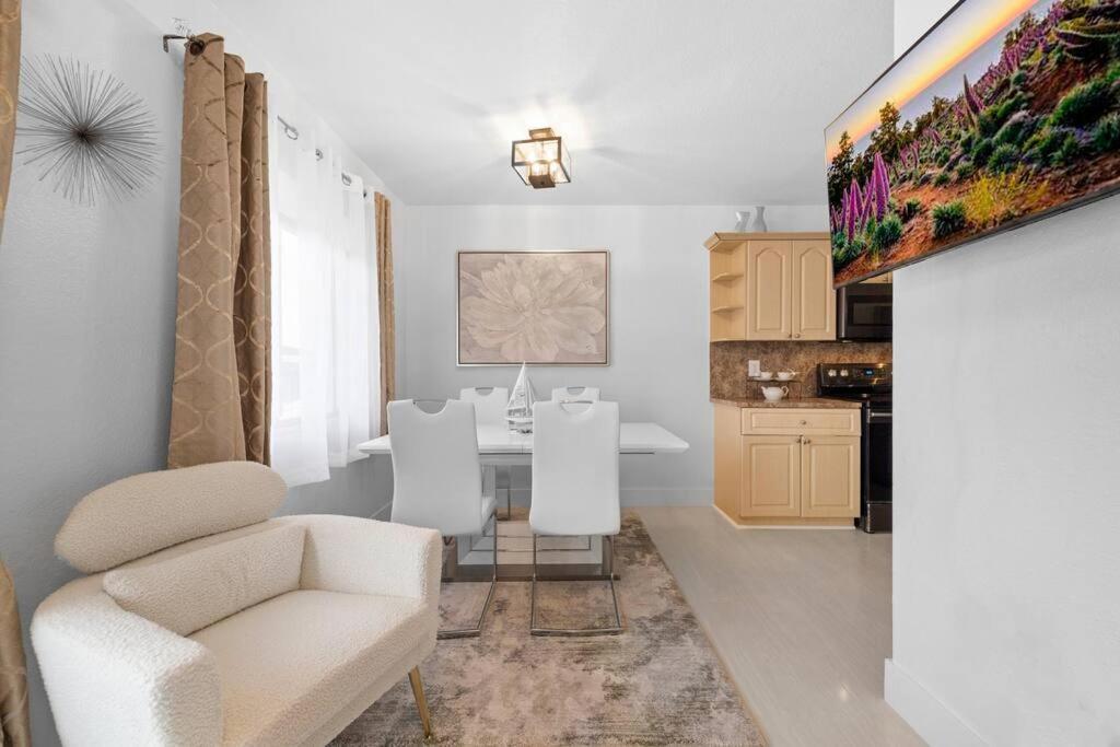 Beautiful In The Heart Of Apt 3 *