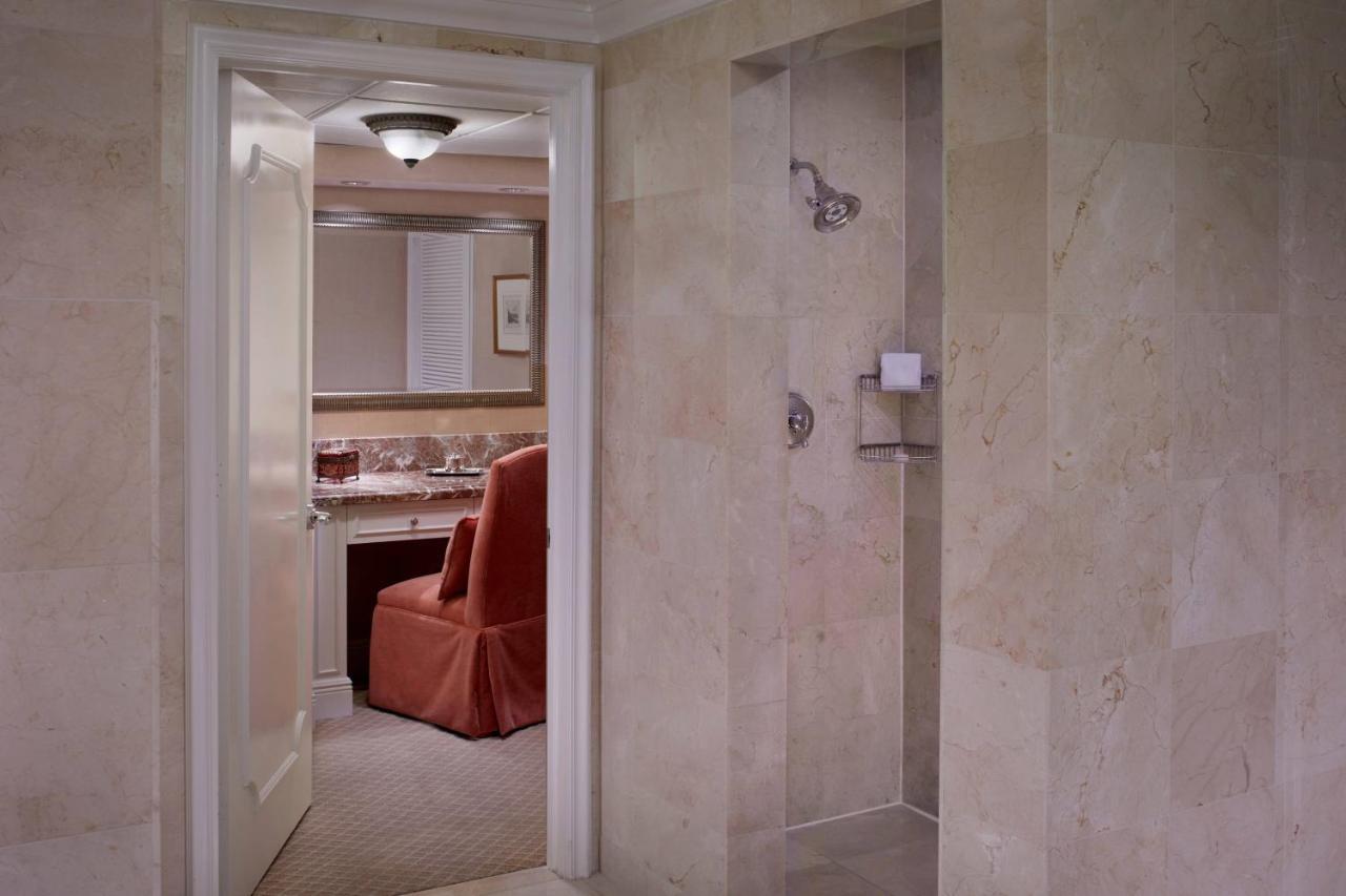 The Ritz-carlton Coconut Grove, 5*