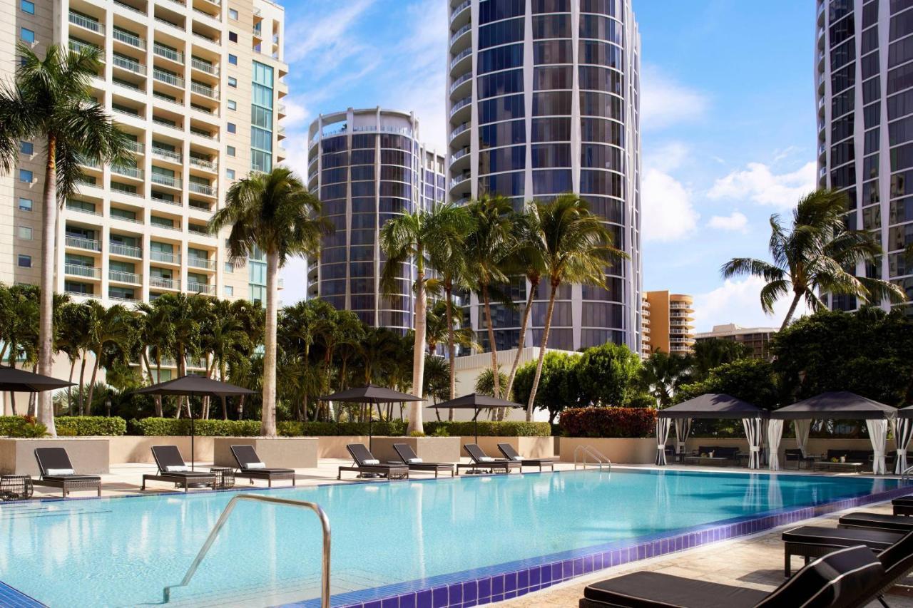 The Ritz-carlton Coconut Grove, 5*