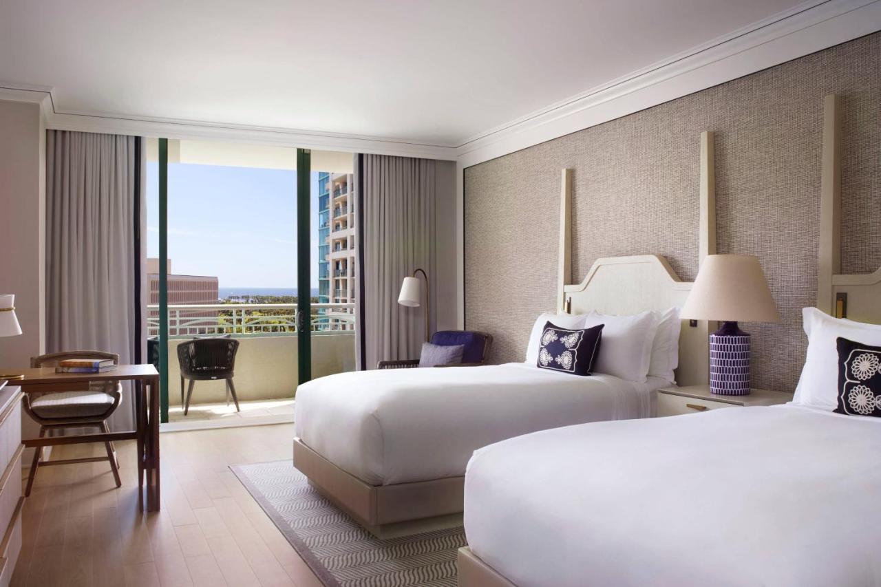 The Ritz-carlton Coconut Grove,