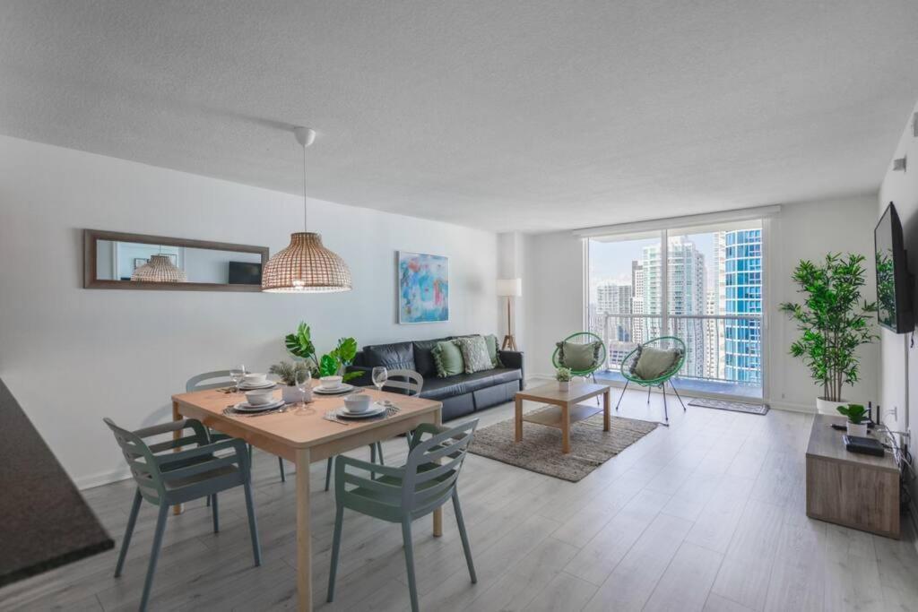 Apartamento Exclusive With Free Parking And Pool At Brickell Miami