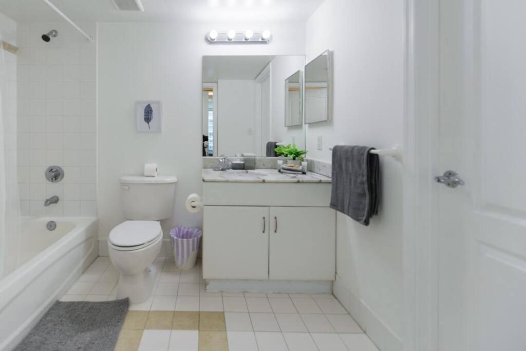 Exclusive With Free Parking And Pool At Brickell Apartamento