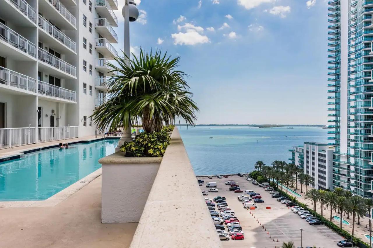 Exclusive With Free Parking And Pool At Brickell Apartamento