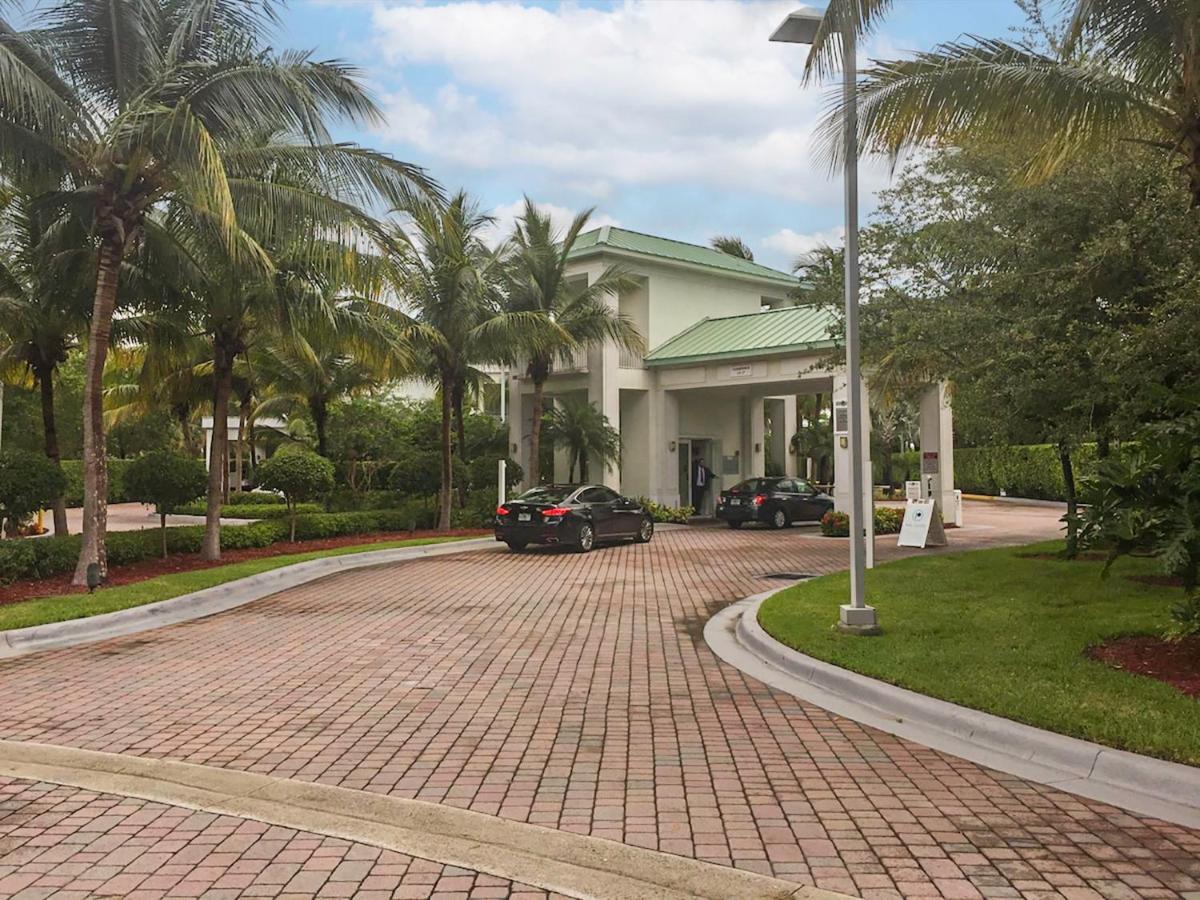Provident Doral At The Blue-6 By Interhome Apartment