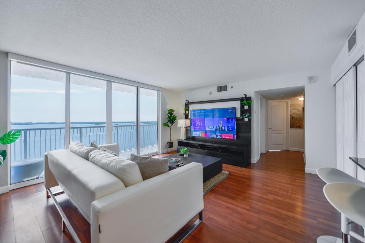 Spectacular 3 Bd Direct Ocean Balcony View Apartamento