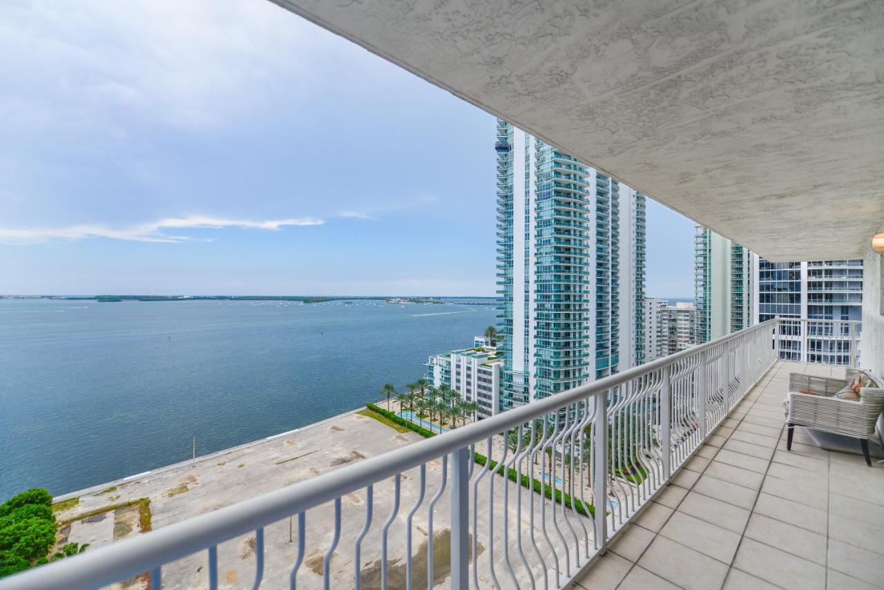 Spectacular 3 Bd Direct Ocean Balcony View Miami