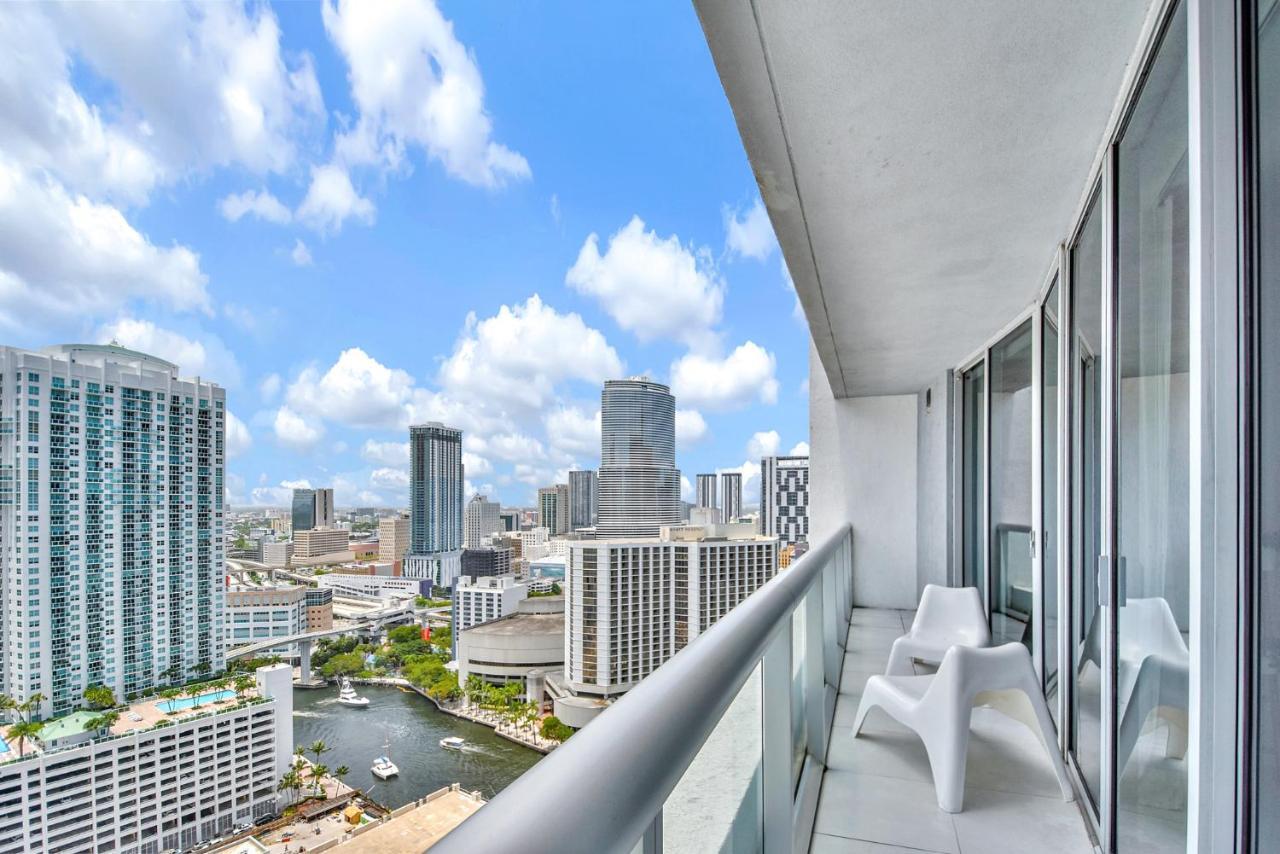 Water Front Icon Brickell, W Building