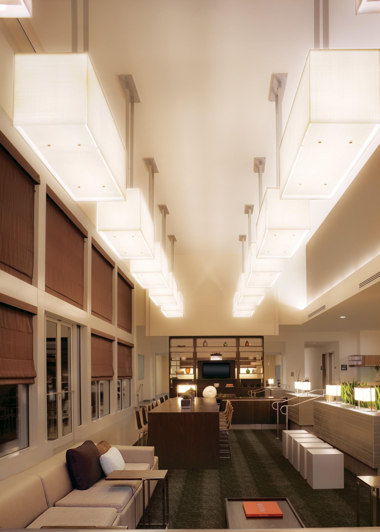 Hotel Element International Airport 3*