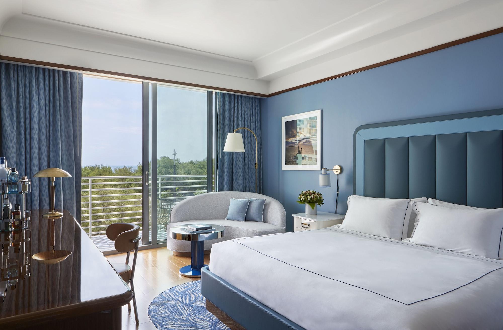 Mr. C - Coconut Grove Hotel Miami