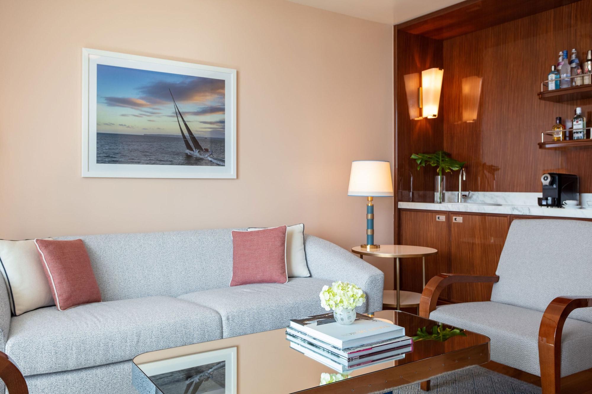 Mr. C - Coconut Grove 5*