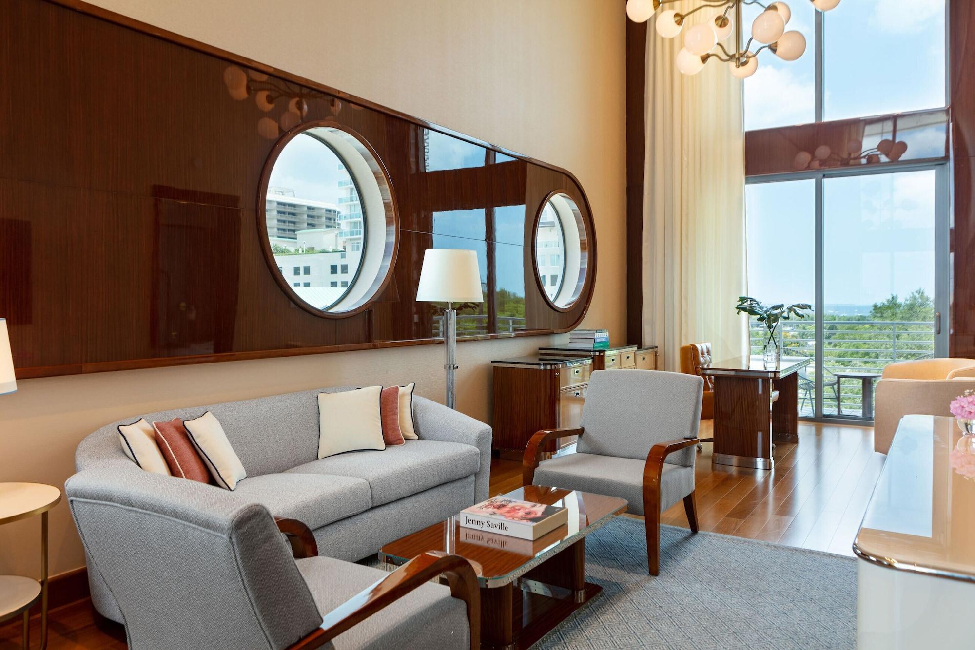 Mr. C - Coconut Grove Hotel Miami