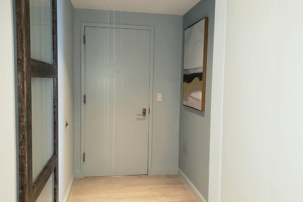 Apartment Gorgeous Upscale In The Middle Of Brickell