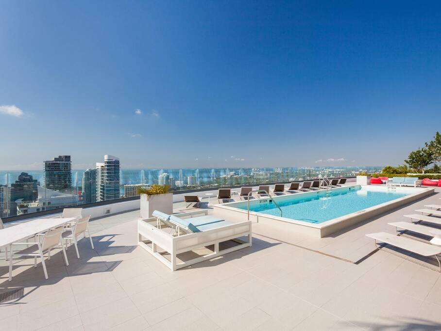 Apartment Gorgeous Upscale In The Middle Of Brickell Miami