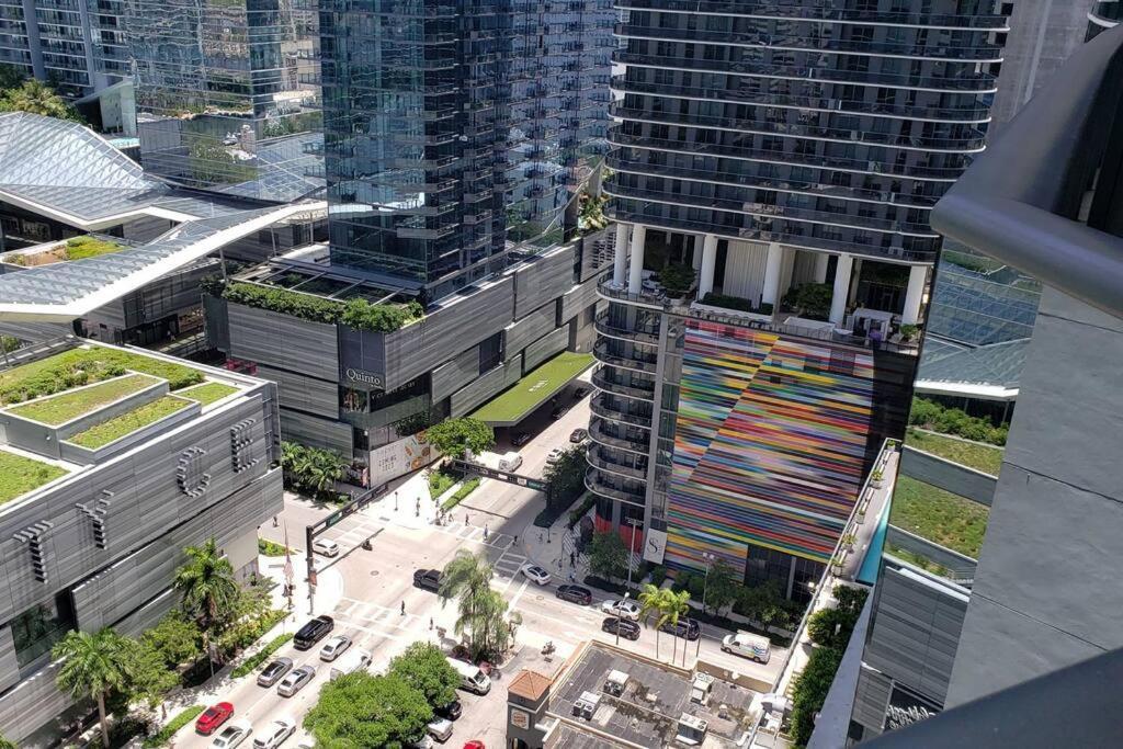 Gorgeous Upscale In The Middle Of Brickell Apartment *