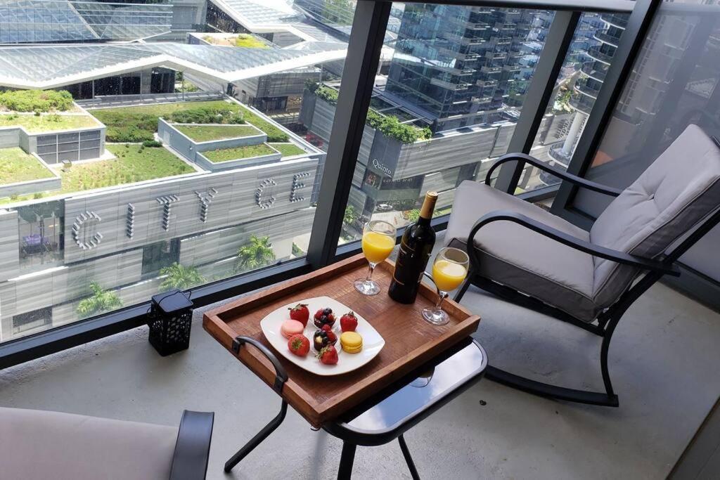 Gorgeous Upscale In The Middle Of Brickell Apartment Miami