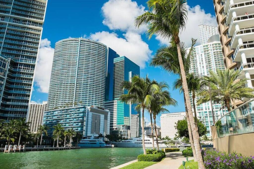 Gorgeous Upscale In The Middle Of Brickell Apartment *